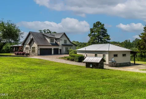 1641 Nc Highway 96 Franklinton NC 27525