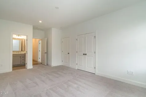 81 Loggers Run Pittsboro NC 27312