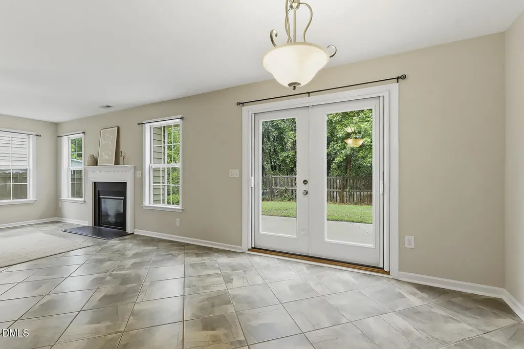909 Steelhorse Drive Fuquay Varina NC 27526