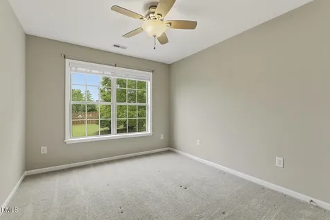 909 Steelhorse Drive Fuquay Varina NC 27526
