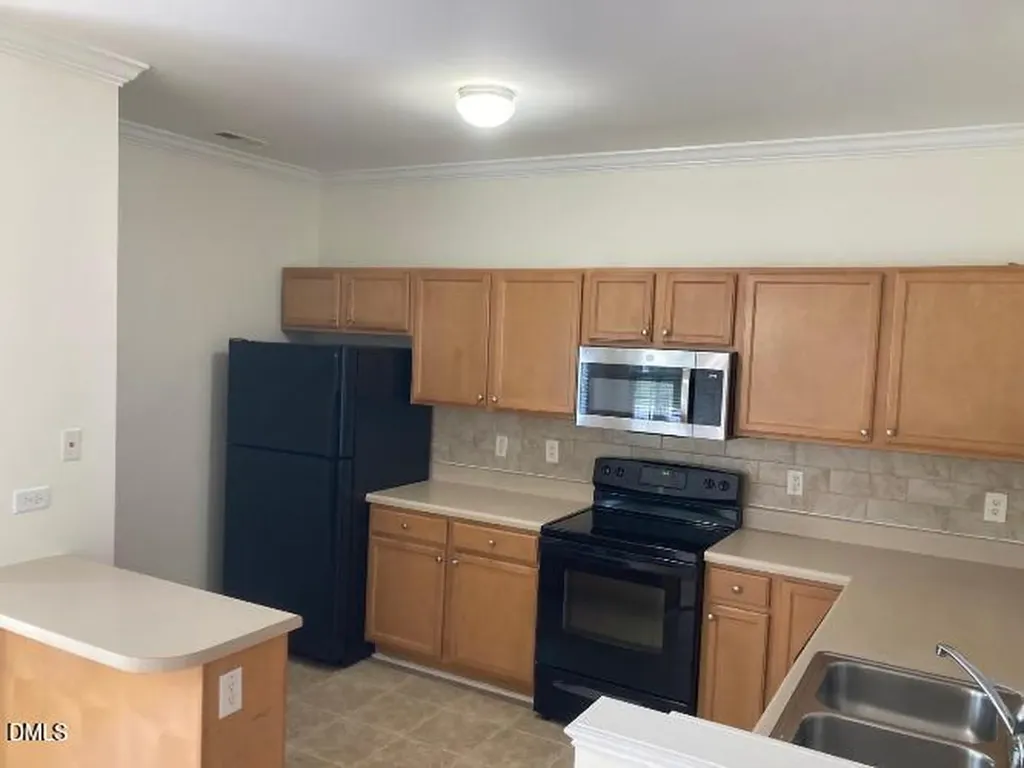 8346 Glenwood Springs Court Raleigh NC 27616