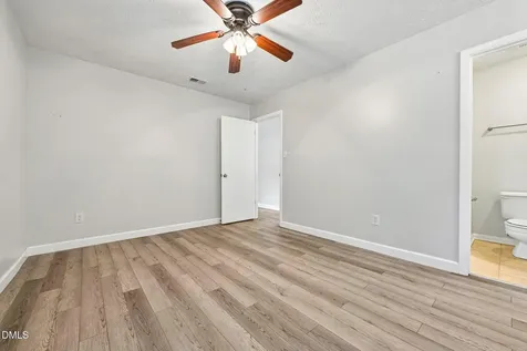 6434 Rannock Drive Fayetteville NC 28304
