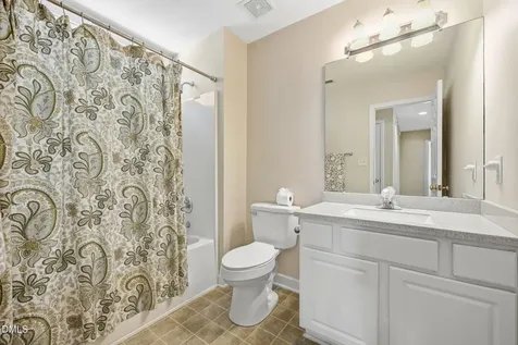 613 Middle Bridge Wake Forest NC 27587