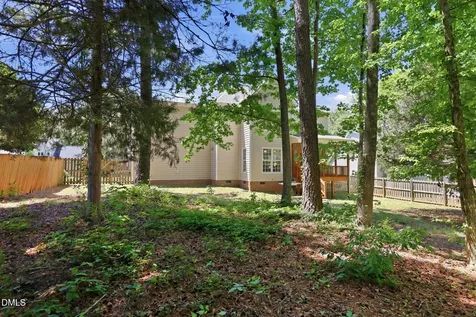 613 Middle Bridge Wake Forest NC 27587