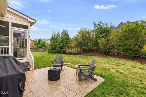 801 Preston Village Way Cary NC 27519