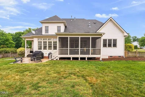 801 Preston Village Way Cary NC 27519