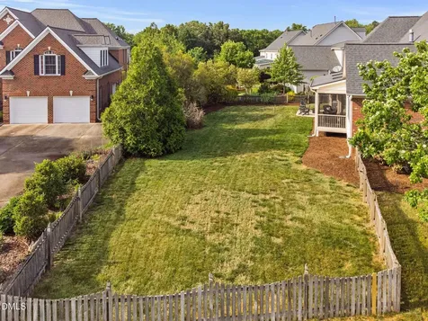 801 Preston Village Way Cary NC 27519