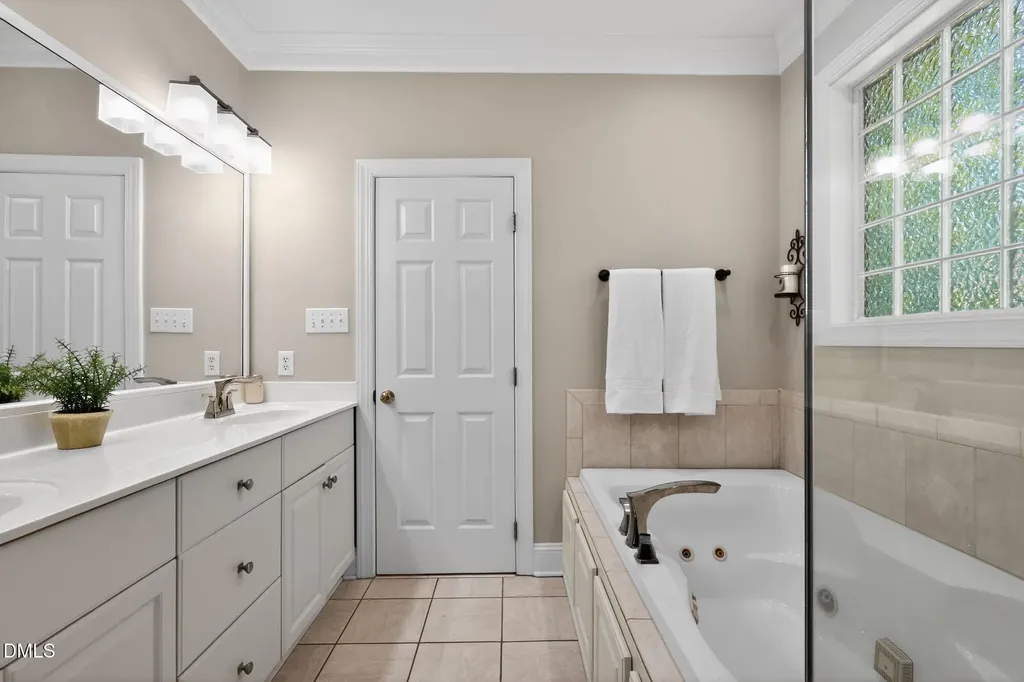5412 Brushy Meadows Drive Fuquay Varina NC 27526