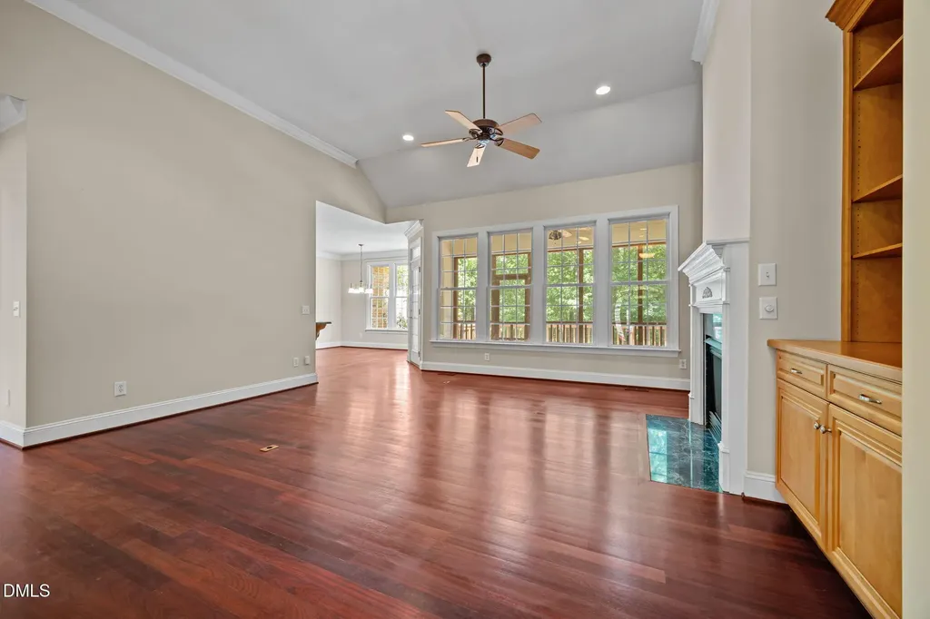 10002 Crystal Cove Chapel Hill NC 27517