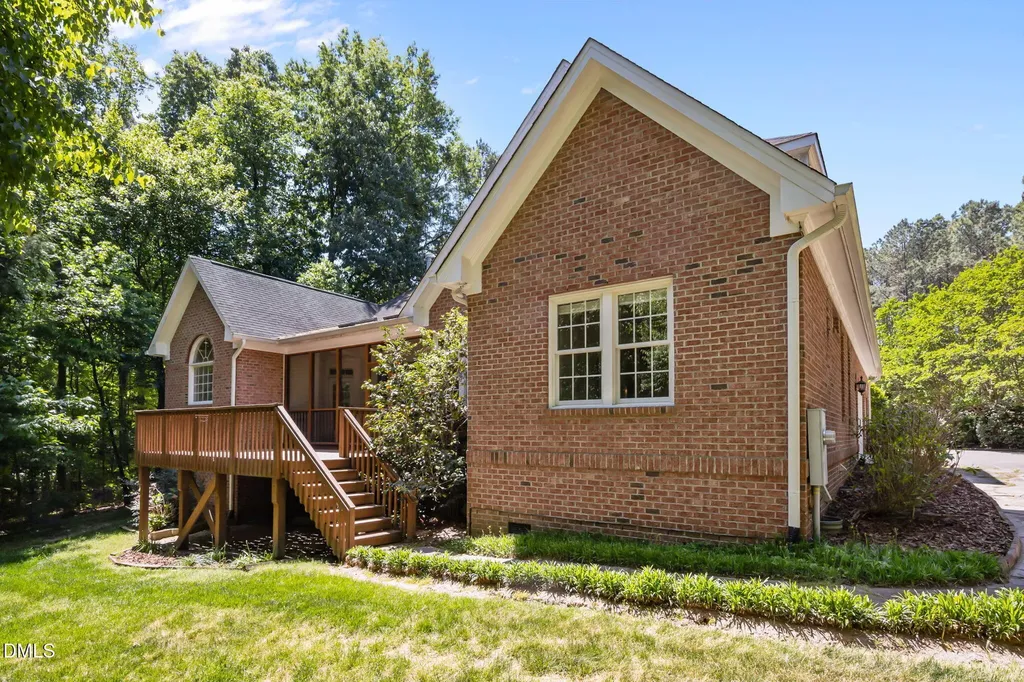 10002 Crystal Cove Chapel Hill NC 27517