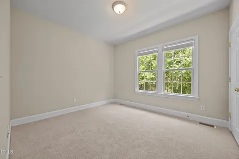 10002 Crystal Cove Chapel Hill NC 27517