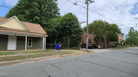 106 -108 S 2nd Street Mebane NC 27302