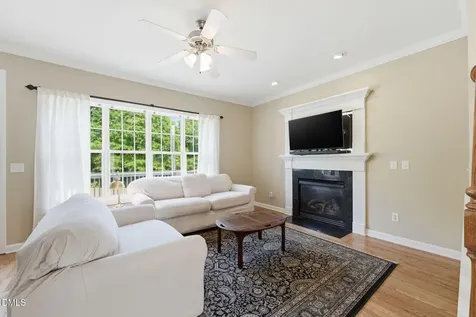 5816 Acorn Knoll Place Mebane NC 27302