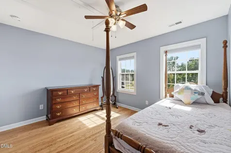5816 Acorn Knoll Place Mebane NC 27302