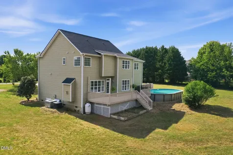 5816 Acorn Knoll Place Mebane NC 27302