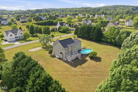 5816 Acorn Knoll Place Mebane NC 27302