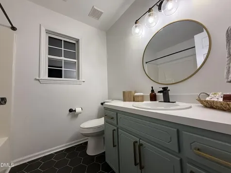 124 Walker Selma NC 27576
