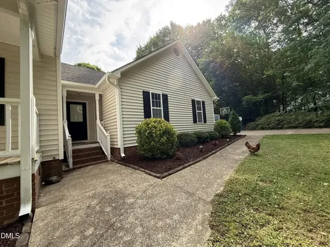 124 Walker Selma NC 27576