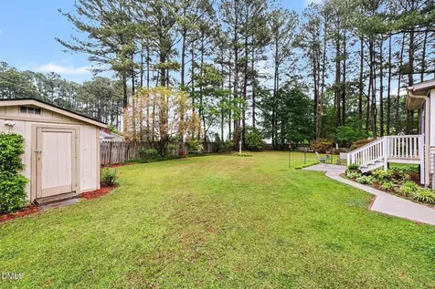 7 Sherwood Court Smithfield NC 27577