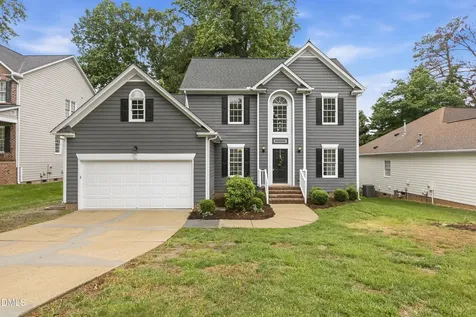 8825 Deerland Grove Drive Raleigh NC 27615