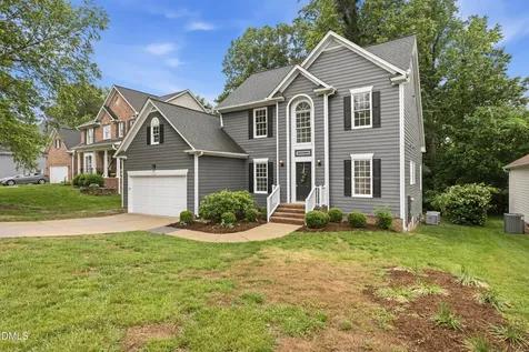 8825 Deerland Grove Drive Raleigh NC 27615
