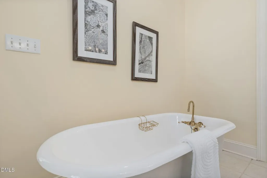 7816 Madison Park Lane Raleigh NC 27615