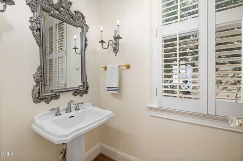7816 Madison Park Lane Raleigh NC 27615
