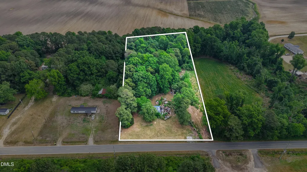 3237 E Darden Road Faison NC 28341