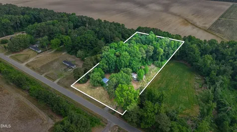 3237 E Darden Road Faison NC 28341