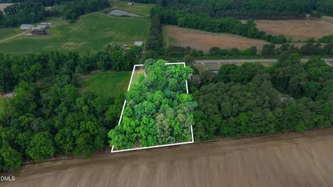 3237 E Darden Road Faison NC 28341