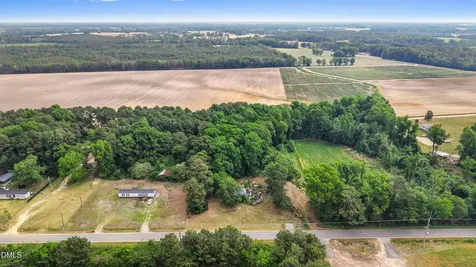 3237 E Darden Road Faison NC 28341