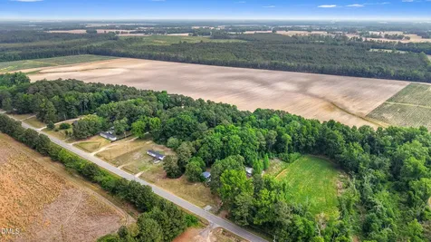 3237 E Darden Road Faison NC 28341