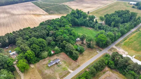 3237 E Darden Road Faison NC 28341