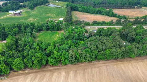 3237 E Darden Road Faison NC 28341