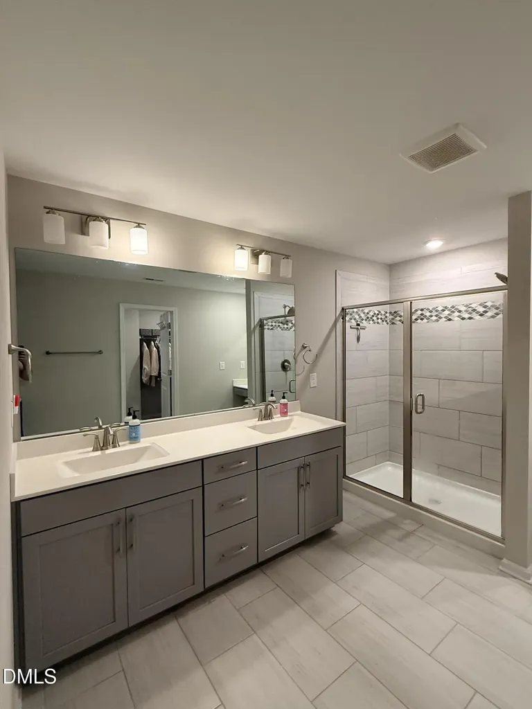641 Sage Oak Ln, Holly Springs, Nc Holly Springs NC 27540