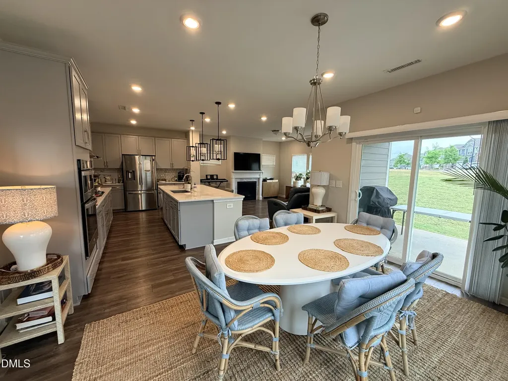 641 Sage Oak Ln, Holly Springs, Nc Holly Springs NC 27540
