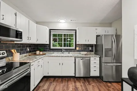 28 Willow Bridge Drive Durham NC 27707