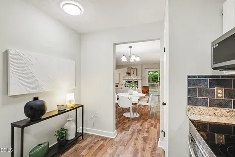 28 Willow Bridge Drive Durham NC 27707