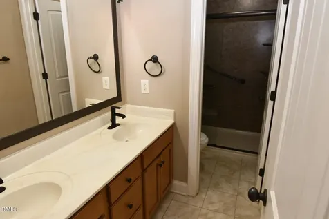 1337 Old Bramble Lane Fuquay Varina NC 27526