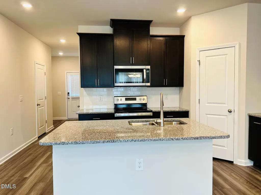 929 Field Ivy Drive Fuquay Varina NC 27526