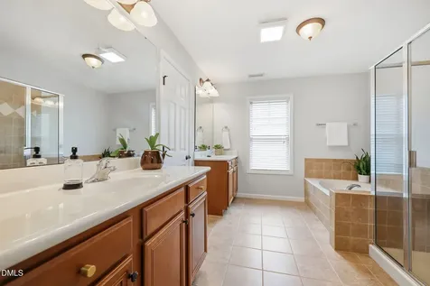 162 Gathering Place Durham NC 27713