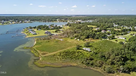 174 Miramar Road Gloucester NC 28528