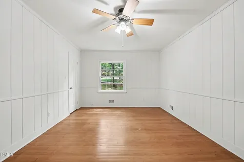 518 W Elk Street Siler City NC 27344
