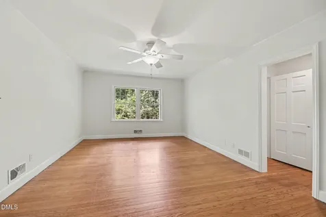 518 W Elk Street Siler City NC 27344