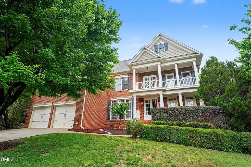 1905 Falls Farm Crossing Raleigh NC 27614
