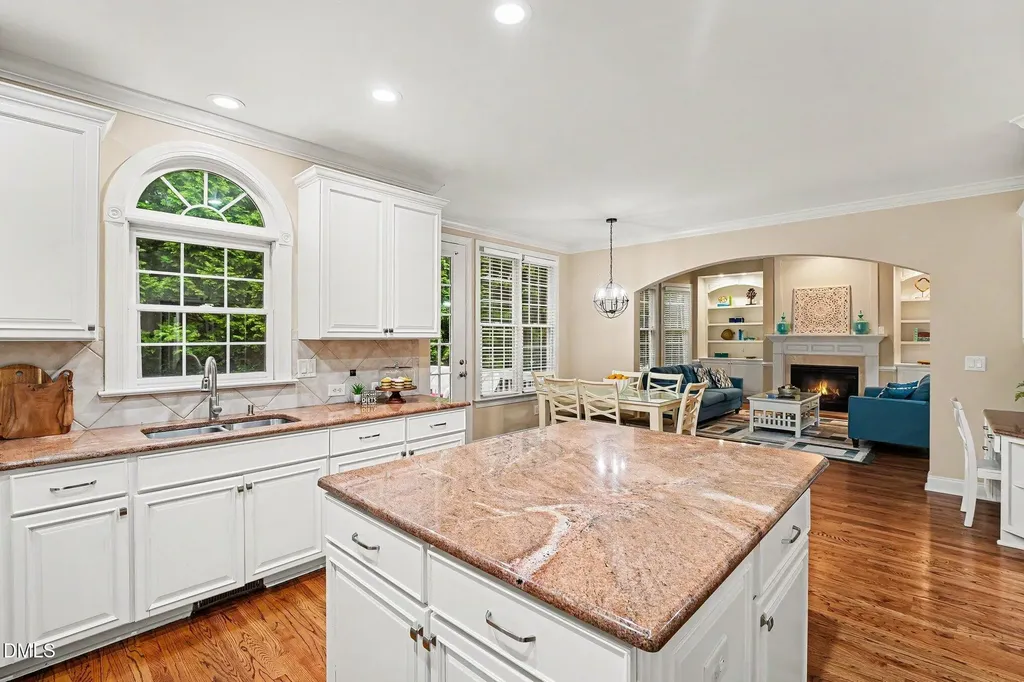 1905 Falls Farm Crossing Raleigh NC 27614