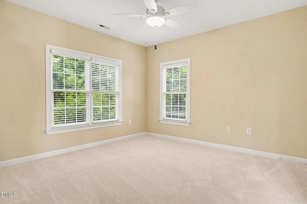 1905 Falls Farm Crossing Raleigh NC 27614