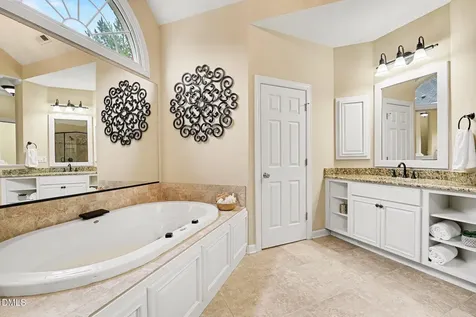 1905 Falls Farm Crossing Raleigh NC 27614
