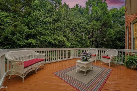 1905 Falls Farm Crossing Raleigh NC 27614