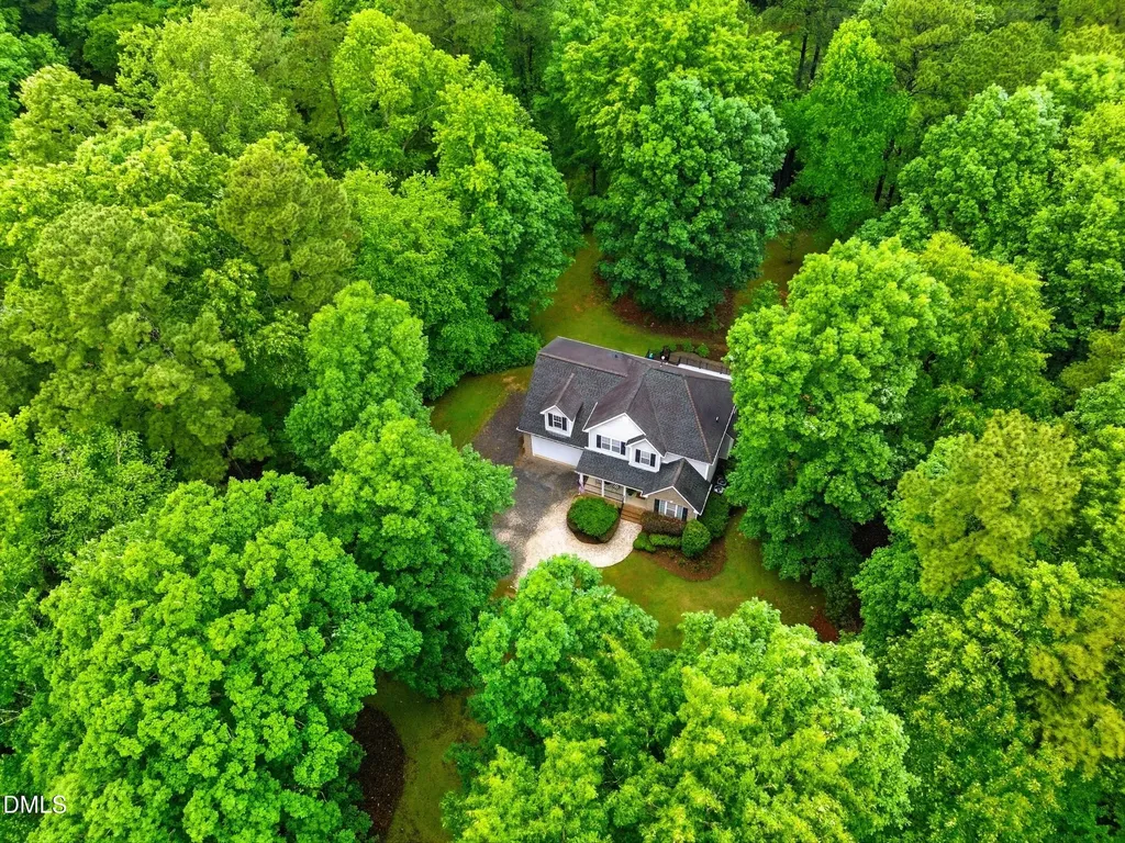 5008 Parkmore Drive Holly Springs NC 27540